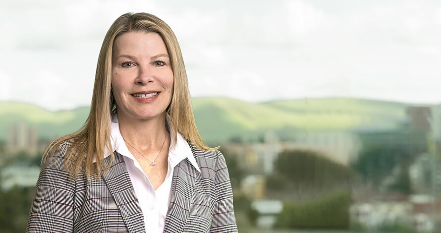 Lori Cataldo, Wood Smith Henning & Berman LLP Photo