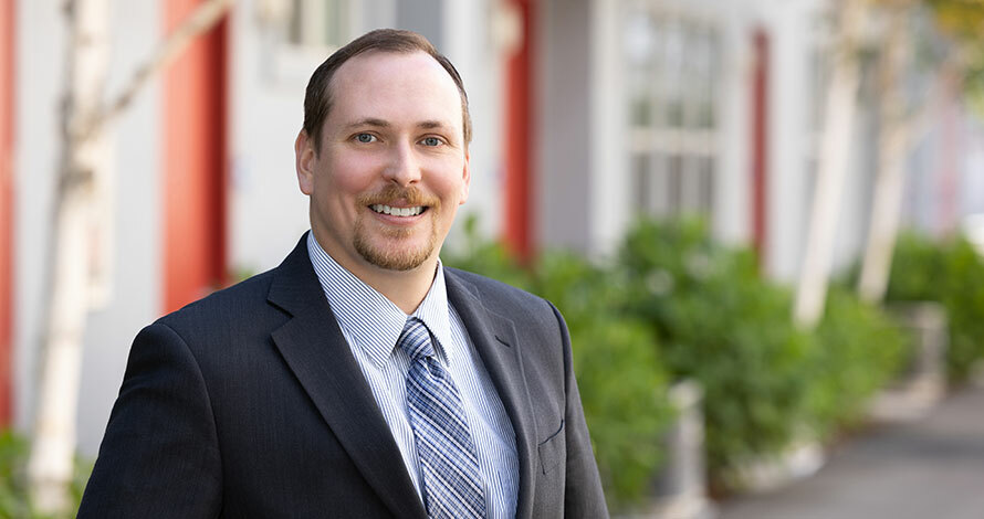 Daniel McCoy, Wood Smith Henning & Berman LLP Photo