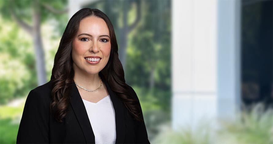 Erinn De La Riva, Wood Smith Henning & Berman LLP Photo