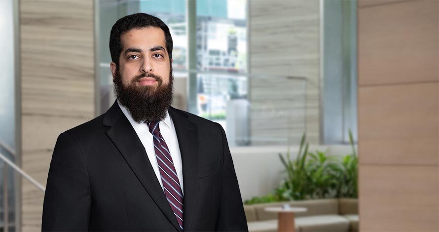 Umer Siddiqui, Wood Smith Henning & Berman LLP Photo