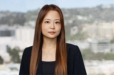 Photo of Iris J. Lee